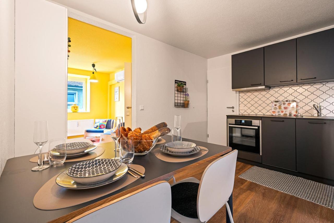 Farbenfrohe Altbauwohnung, Top Ausstattung FDH Extérieur photo