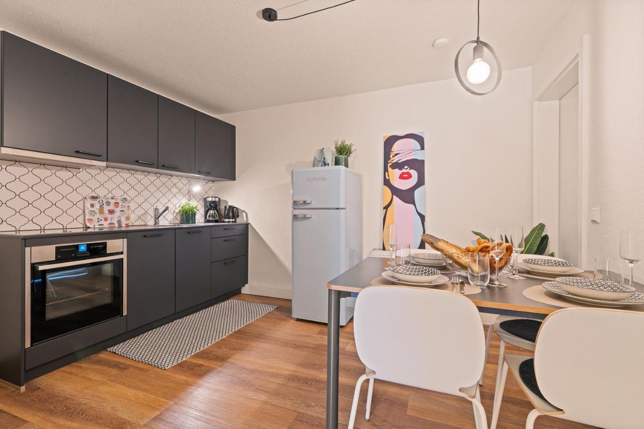 Farbenfrohe Altbauwohnung, Top Ausstattung FDH Extérieur photo