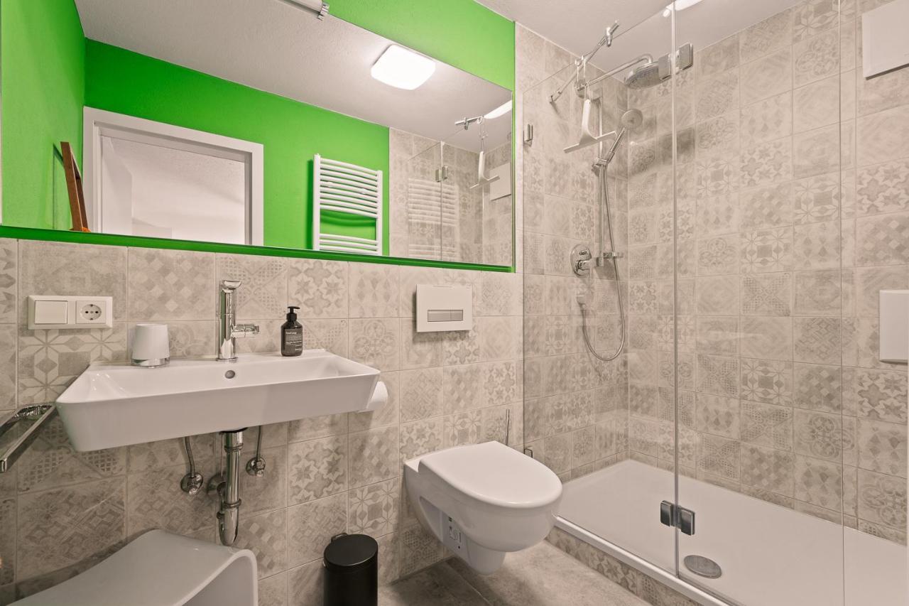 Farbenfrohe Altbauwohnung, Top Ausstattung FDH Extérieur photo
